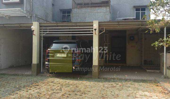 Rumah Kantor 100 meter dari Pasar Kota Karang 2