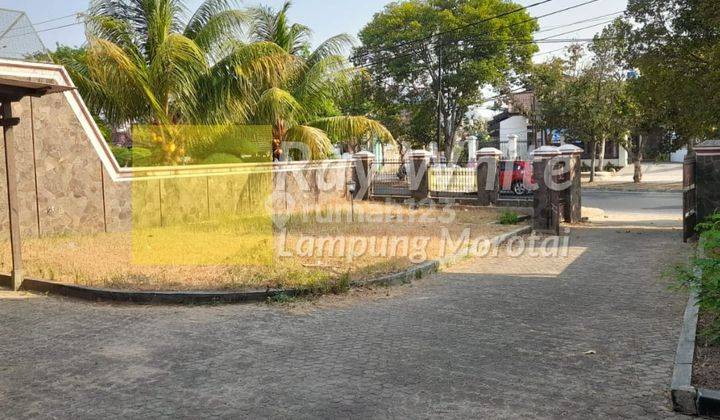 Rumah Besar di Jalan Sultan Agung ad 1