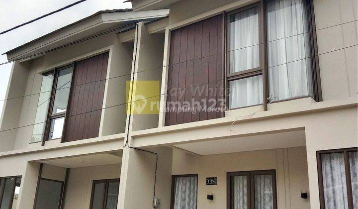 Rumah Contoh Dalam Perumahan Springhill 1