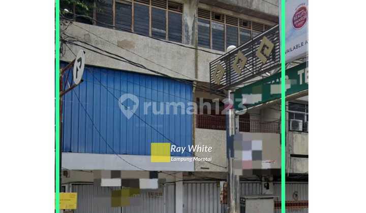 For Rent: 2-Door 3-Story Shop House For Rent: 2-Door 3-Story Shop House