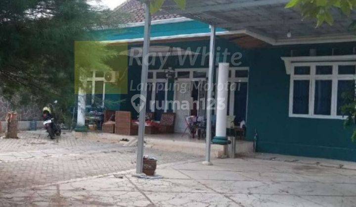Dijual Rumah dengan Halaman Luas di Gunter sm 1