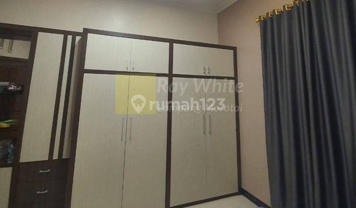 Dijual Rumah Mewah 2 Lantai sm 2