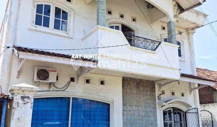 For Sale Two-Story Boutique House 2