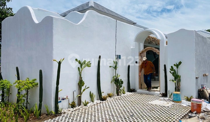 New Villa 3 BR Furnished Santorini Style Di Uluwatu Jimbaran Bali 2