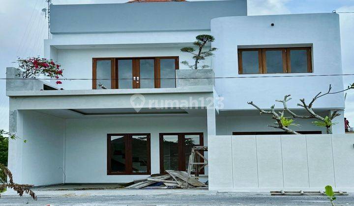 SHM Ready to Live in 3 BR Villa House Near Sanur Beach 2