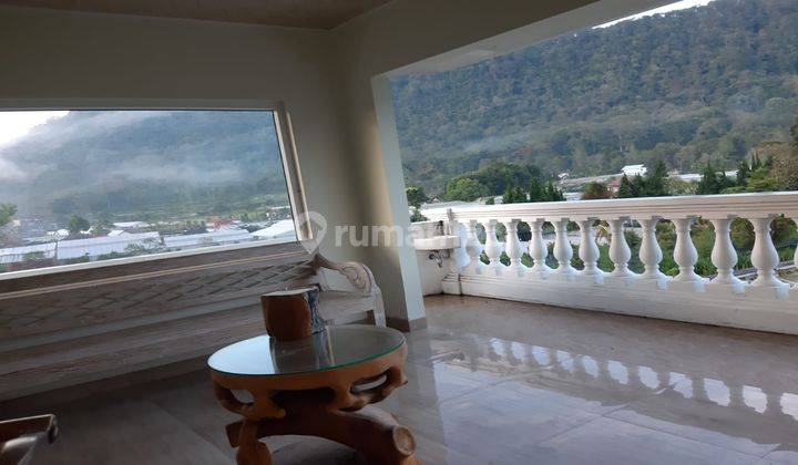 Villa House with Beautiful Views in Bedugul 2