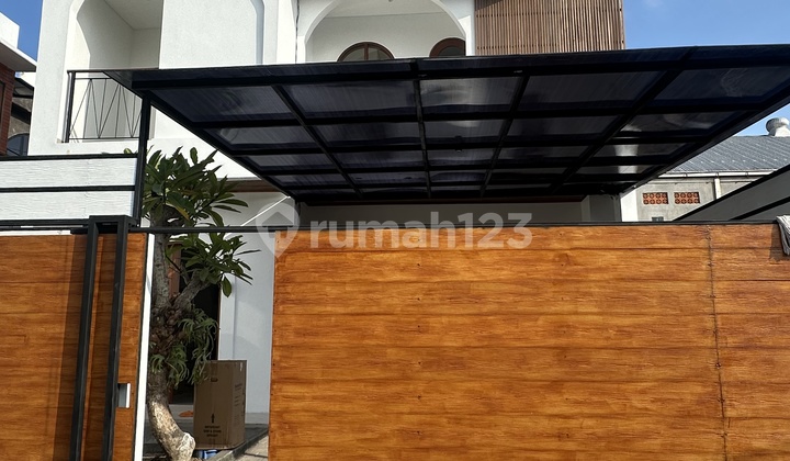 Rumah Semi Villa Lokasi Strategis Renon Dekat Sanur