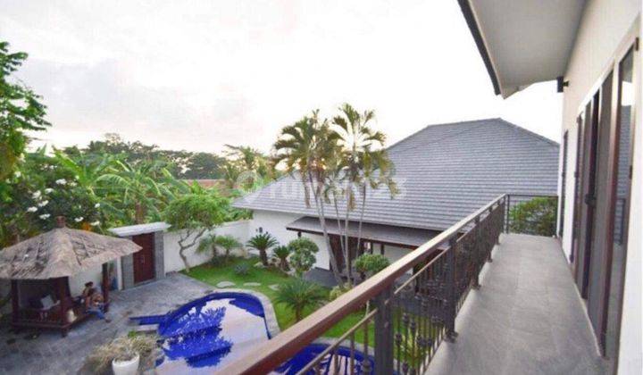 Villa Mewah Canggu Dekat Pantai Berawa Fully Furnished 