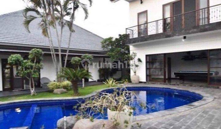 Villa Mewah Canggu Dekat Pantai Berawa Fully Furnished 