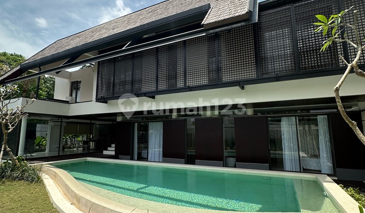 Villa Mewah Canggu Dekat Echo Beach Fully Furnished