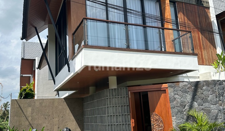 Ubud Villa with Rice Field View Near Ubud Center 2