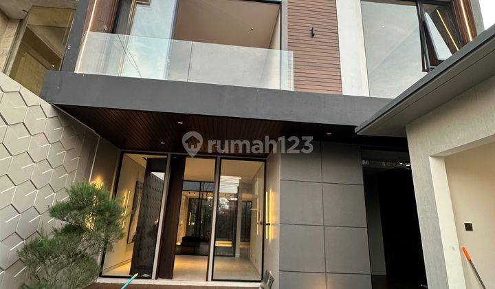 Rumah Mewah Semi Villa Modern Style Dekat Kerobokan  1