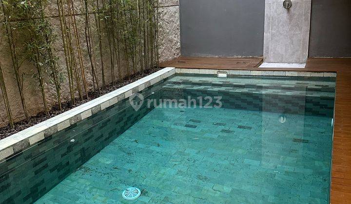 Rumah Mewah Semi Villa Modern Style Dekat Kerobokan  2