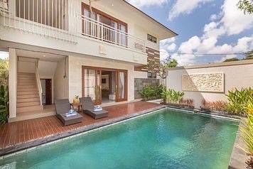 Villa Mewah Jimbaran Modern Tropical Fully Furnished Dekat Pantai 2