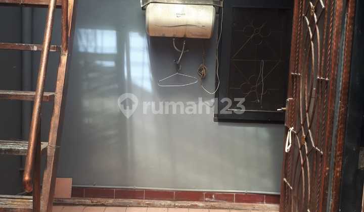 Disewa Rumah Bagus Siap Guni Digalaxi Bekasi 3