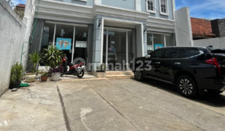 Building for Sale near Wijaya, Senopati; Block M and Senopati, Kebayoran Baru, South Jakarta.