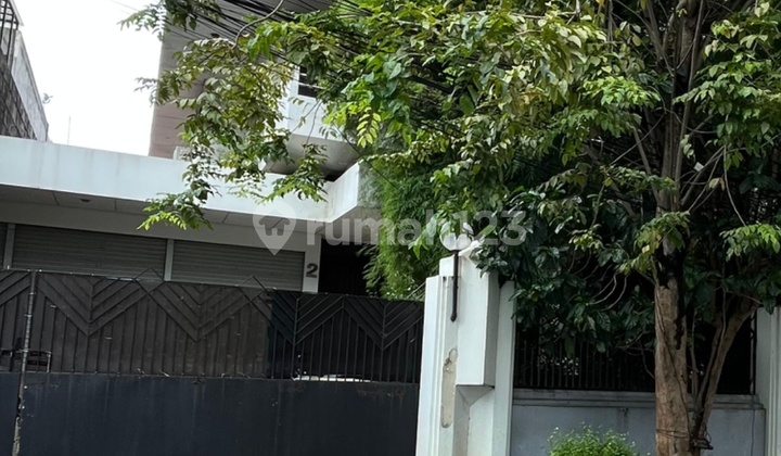 Di.jual.rumah Permata Hijau 2 Lantai Jakarta Selatan