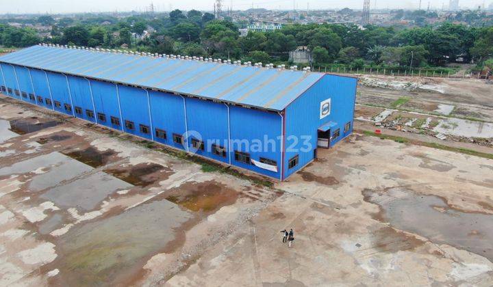 Gudang logistik Rest Area tol jakarta-Cikampek 3