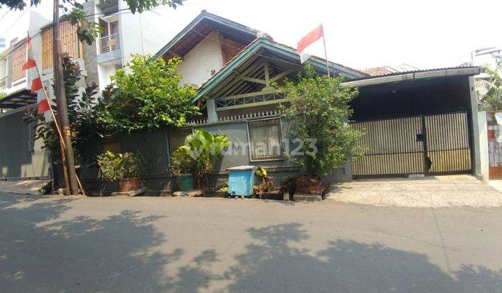 DI JUAL RUMAH DI RAWA SIMPRUG KEBAYORAN LAMA JAKSEL 1