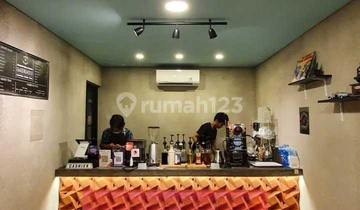 Di Sewakan Ruang Usaha Utk.cafe ******** Timur Mampang Prapatan Jaksel