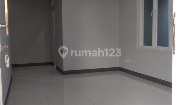 Di Sewakan Rumah 2 Lantai Di.senopati.kebayoran Baru.jaksel 2