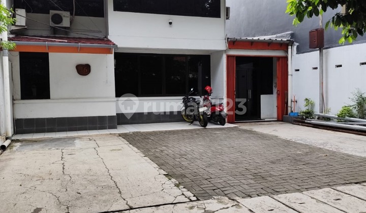 Di.jual.rumah Kantor 2 Lantai.terletak Di.lebak.bulus Jaksel