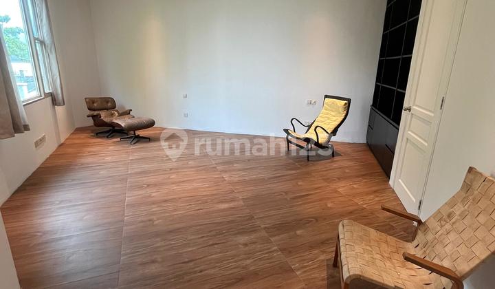 For Rent 4-Story House Diwidya Chandra Senayan.scbd South Jakarta 2