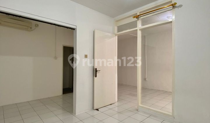 Di.jual.rumah Lama Siap .Huni.di.jln.pinang Emas Pondok.indah Jaksel
