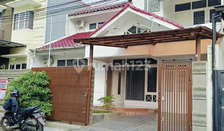 Di.jual Rumah Pondok Indah 2 Lantai di Alam.segar Jaksel 2