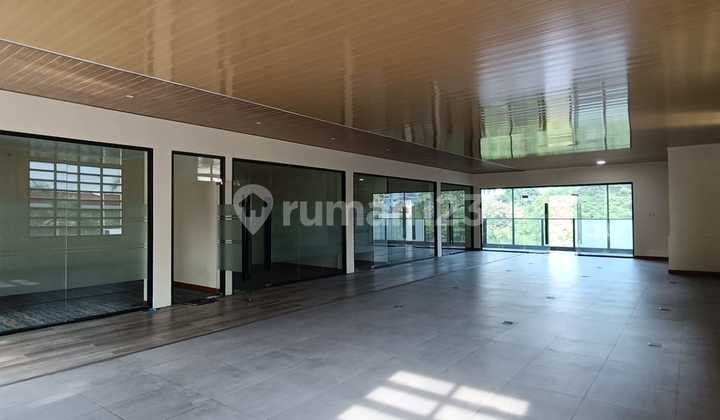 Di Sewakan Rumah Bisa Utk Office/klinik/resto.di Gandaria Jaksel
