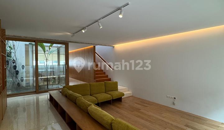 Di.jual Rumah Siap Huni.di Kebayoran Baru Jaksel 2