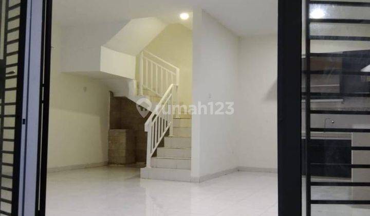 Dijual Rumah 2,5 lantai full Renovasi di Anggrek Mas batam centre 4