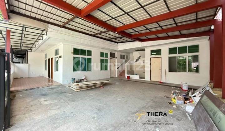 For Sale: 3-Story Boarding House Fully Renovated in Kda 2