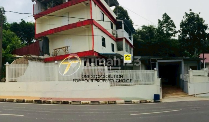 For Sale 3-Story House with Spacious Land Ready for Hotel Business or Boarding House in Nagoya.