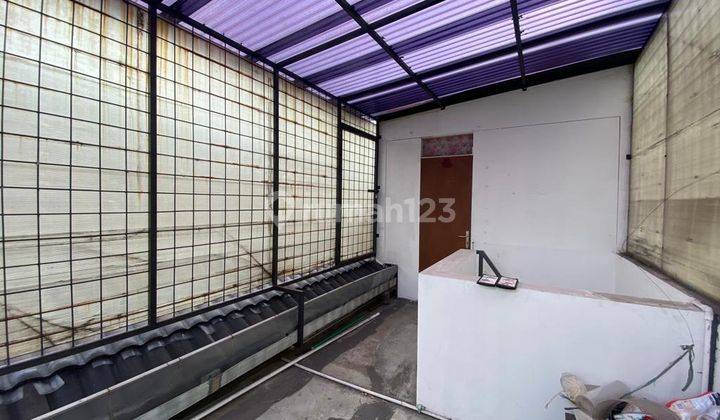 Disewakan Rumah Singgasana Pradana 8