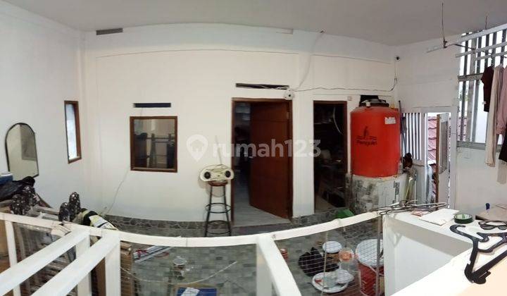 Dijual Rumah Kost Daerah Sarijadi 2,5 Lantai 2