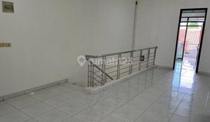 Dijual Rumah di Taman Sakura  2