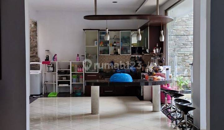 Dijual Rumah Bagus Terawat di Komplek Taman Lingkar 1