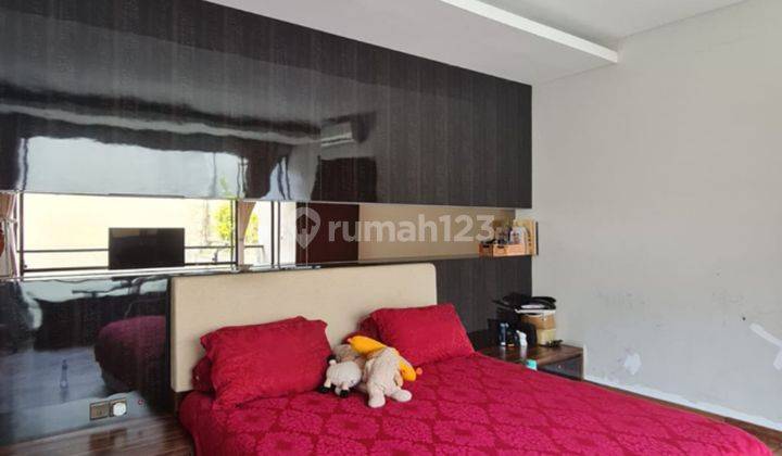 Rumah 2 Lantai Bagus Unfurnished Shm Di Mekar Wangi , Bandung 2