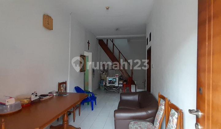 Rumah Bagus Unfurnished SHM di Taman Cibaduyut Indah , Bandung