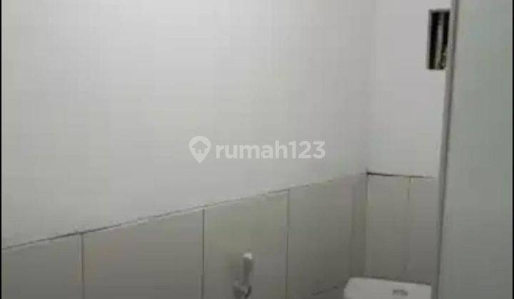 Rumah BARU MURAH minimalis Bagus Unfurnished SHM di Pinus Regency 2