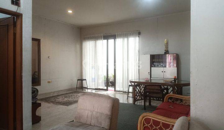 Rumah Bagus siap huni Unfurnished SHM di Pinus Regency 1