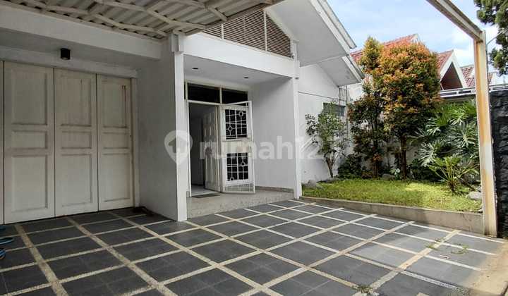 Rumah Minimalis Terawat Siap Huni Di Singgasana Pradana Bandung 2