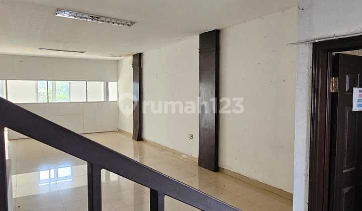 Ruko MURAH 4 Lantai Bagus 175 m2 SHM Gunung Batu, Bandung 2