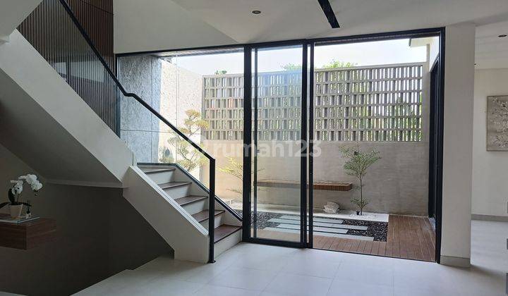 Modern Luxury House In City Center Close To Canggu 1