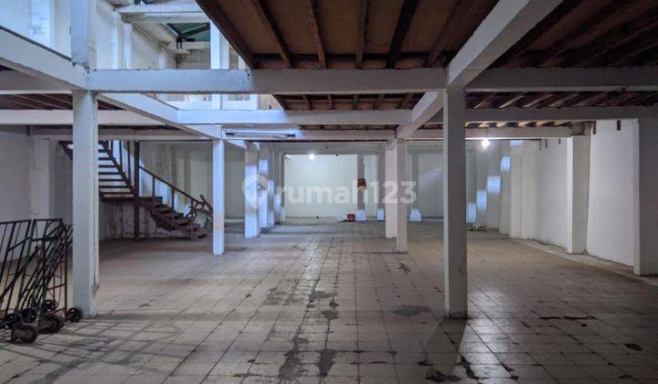 GUDANG DAN KANTOR IJIN LENGKAP DI JALAN UTAMA SEMPIDI BADUNG 3