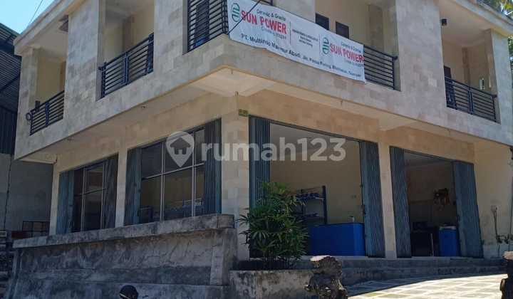 Gudang dan kantor luas siap pakai di By Pass Ida Bagus Mantra 3