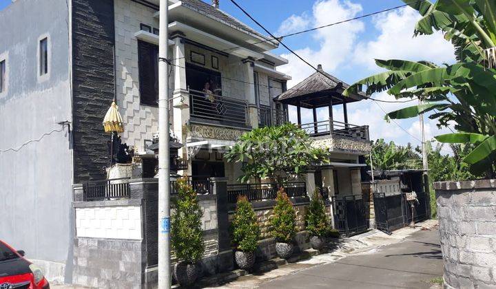 Rumah style bali modern minimalis di Sibang Gede 1
