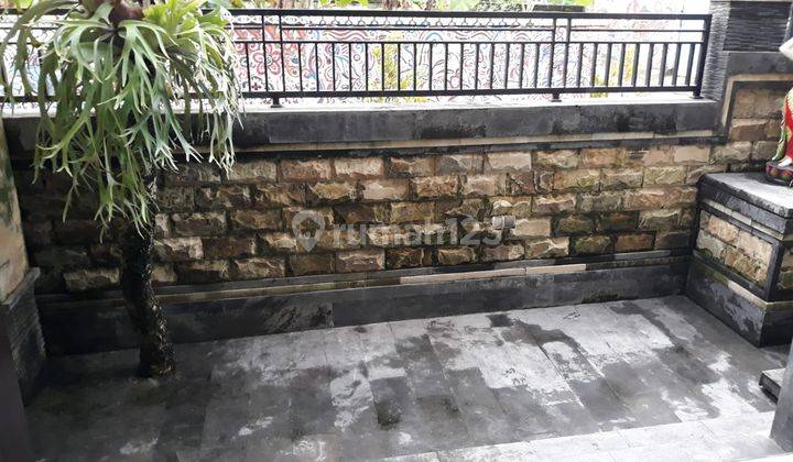 Rumah style bali modern minimalis di Sibang Gede 10