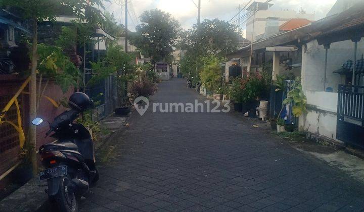 Ruko dalam kawasan padat pemukiman dalung permai 6